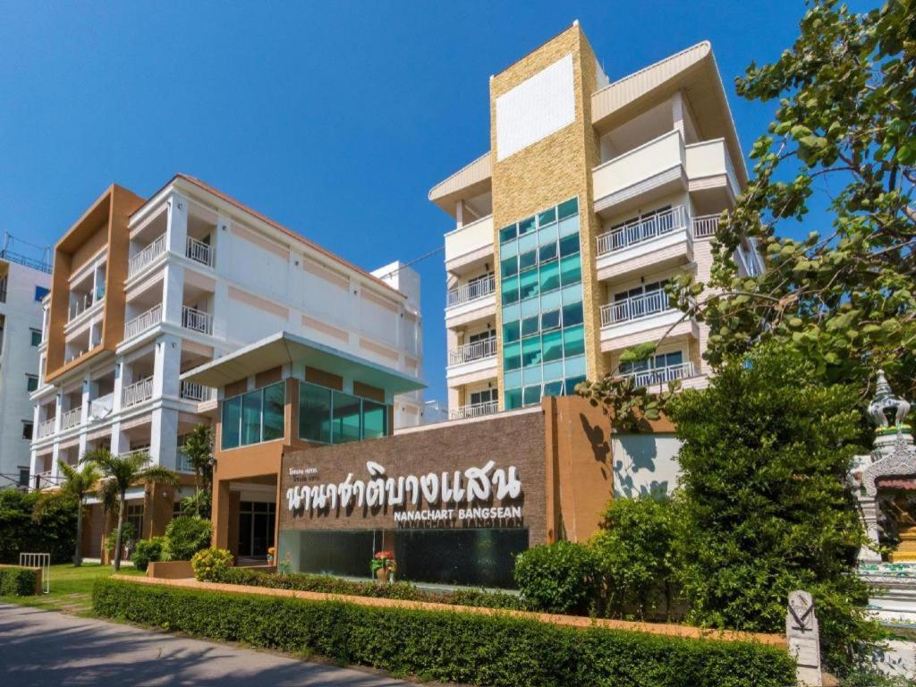 Nana Chat Bangsaen Hotel Si Racha Exterior foto