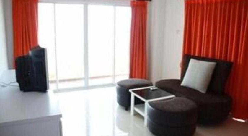 Nana Chat Bangsaen Hotel Si Racha Exterior foto